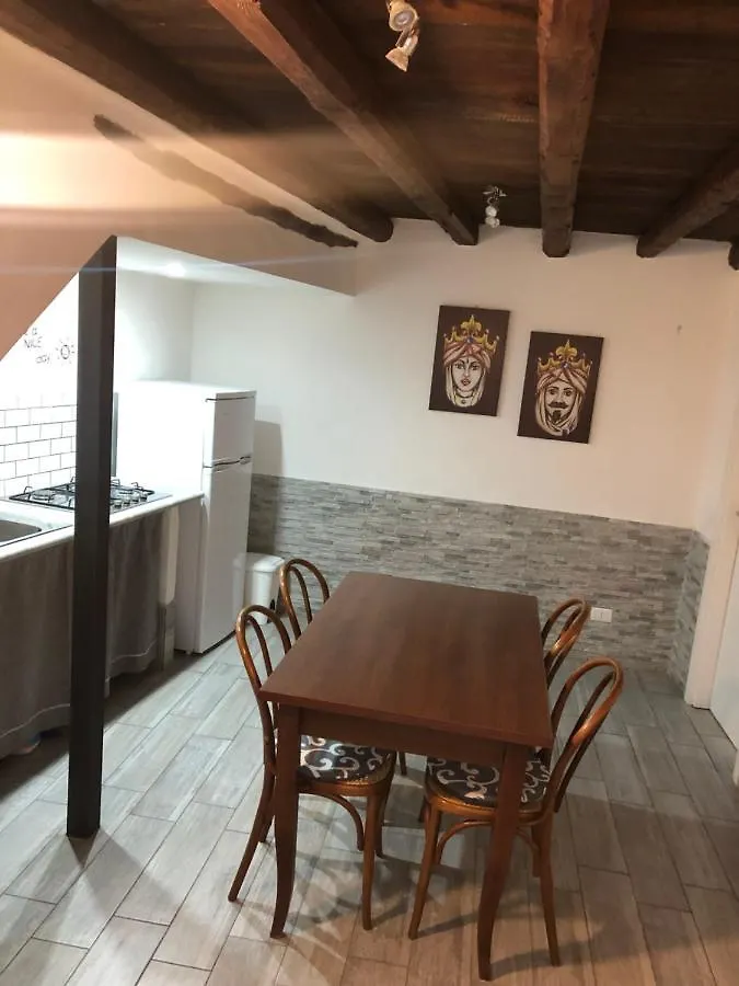 La Casetta Del Borgo Palermo Apartmán