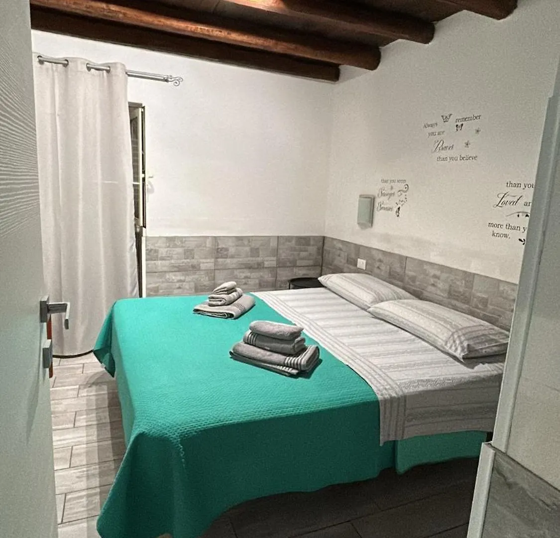La Casetta Del Borgo Palermo Appartamento